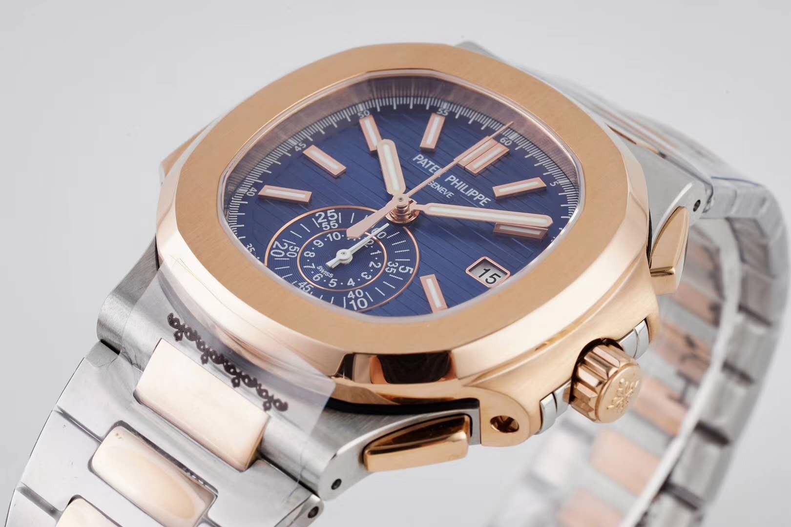 Nautilus Chronograph 5980/1AR in Steel and Rose Gold