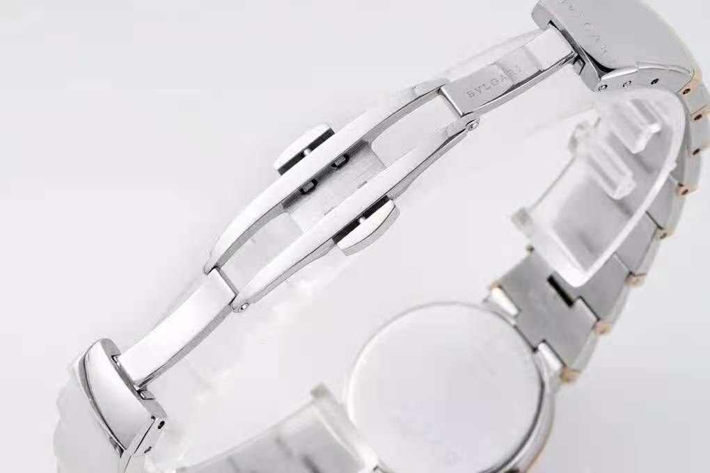 Lvcea Silver Dial in Rose Gold/Steel