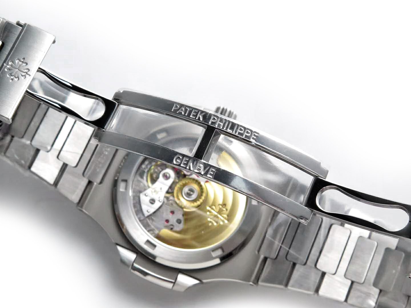 Nautilus Jumbo 5711/1A-011 White Dial