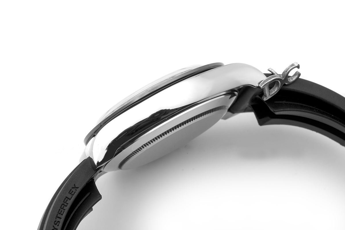 Daytona 116519LN Steel and Black Dial in White Gold