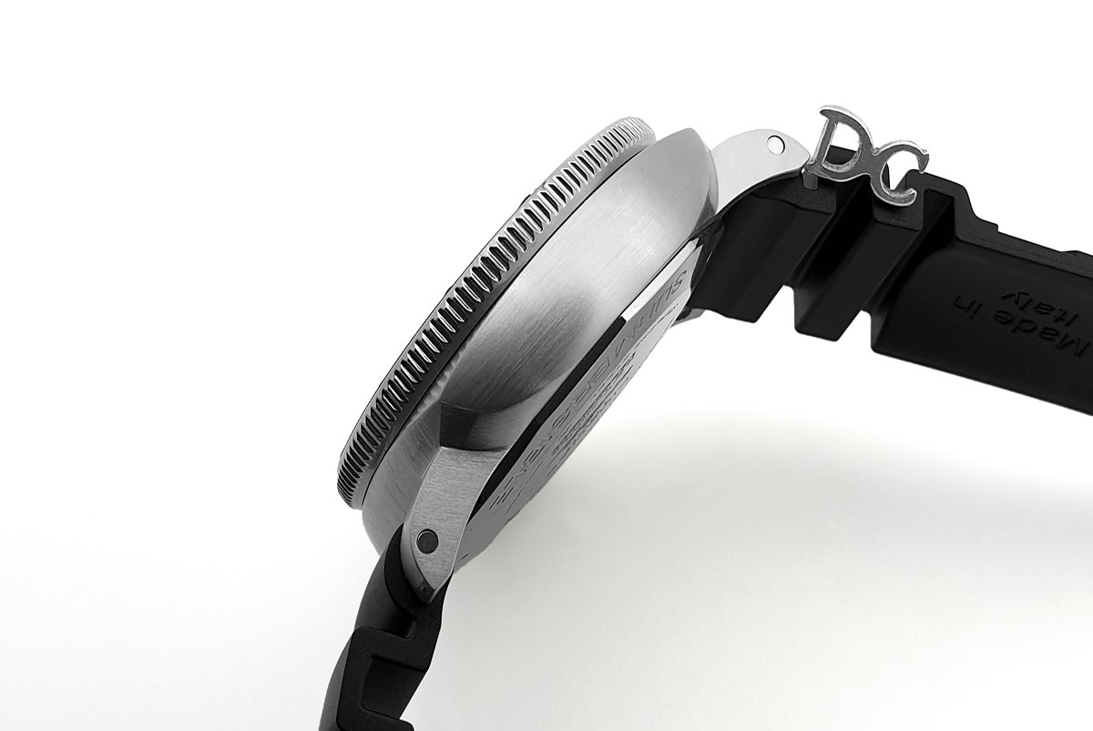 PAM683 Luminor Marina Submersible