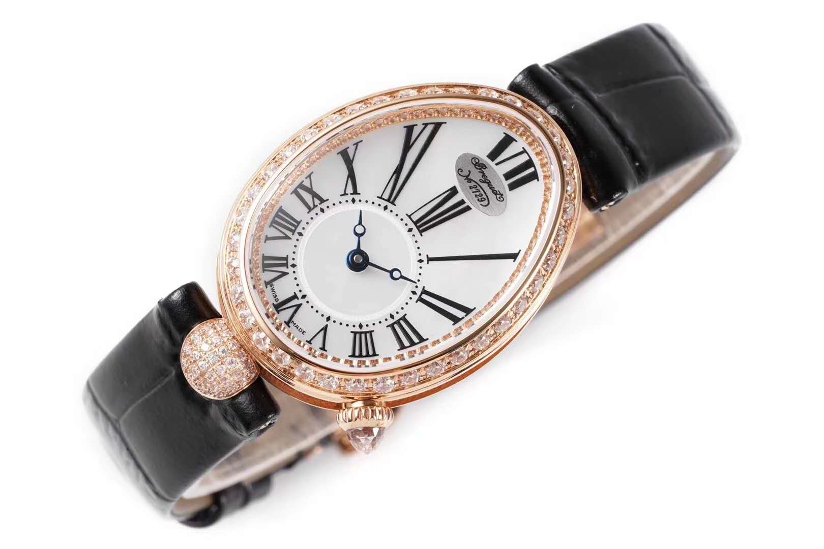 Reine de Naples in Rose Gold