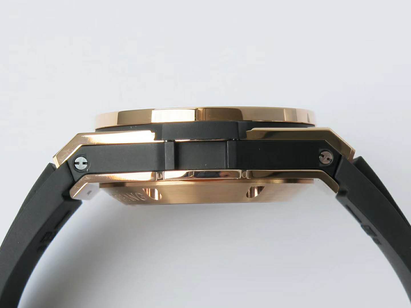 Big Bang Unico King Gold