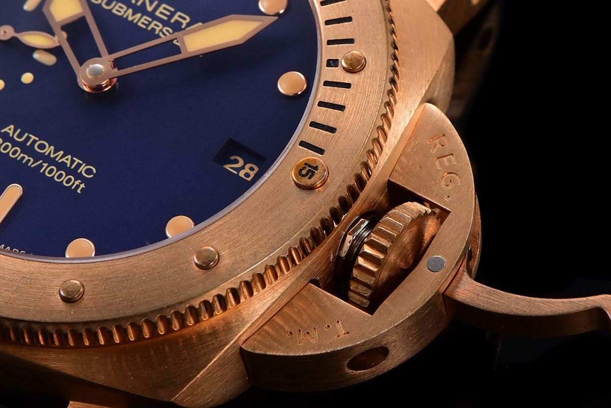 PAM1074 Submersible Bronzo Blu Abisso 42mm