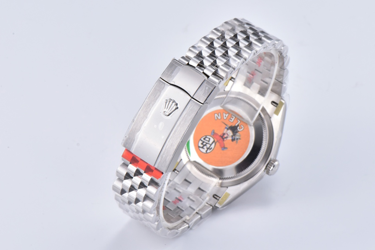 Datejust 36 126234 White Dial with Roman Marker in Steel in Jubilee Bracelet